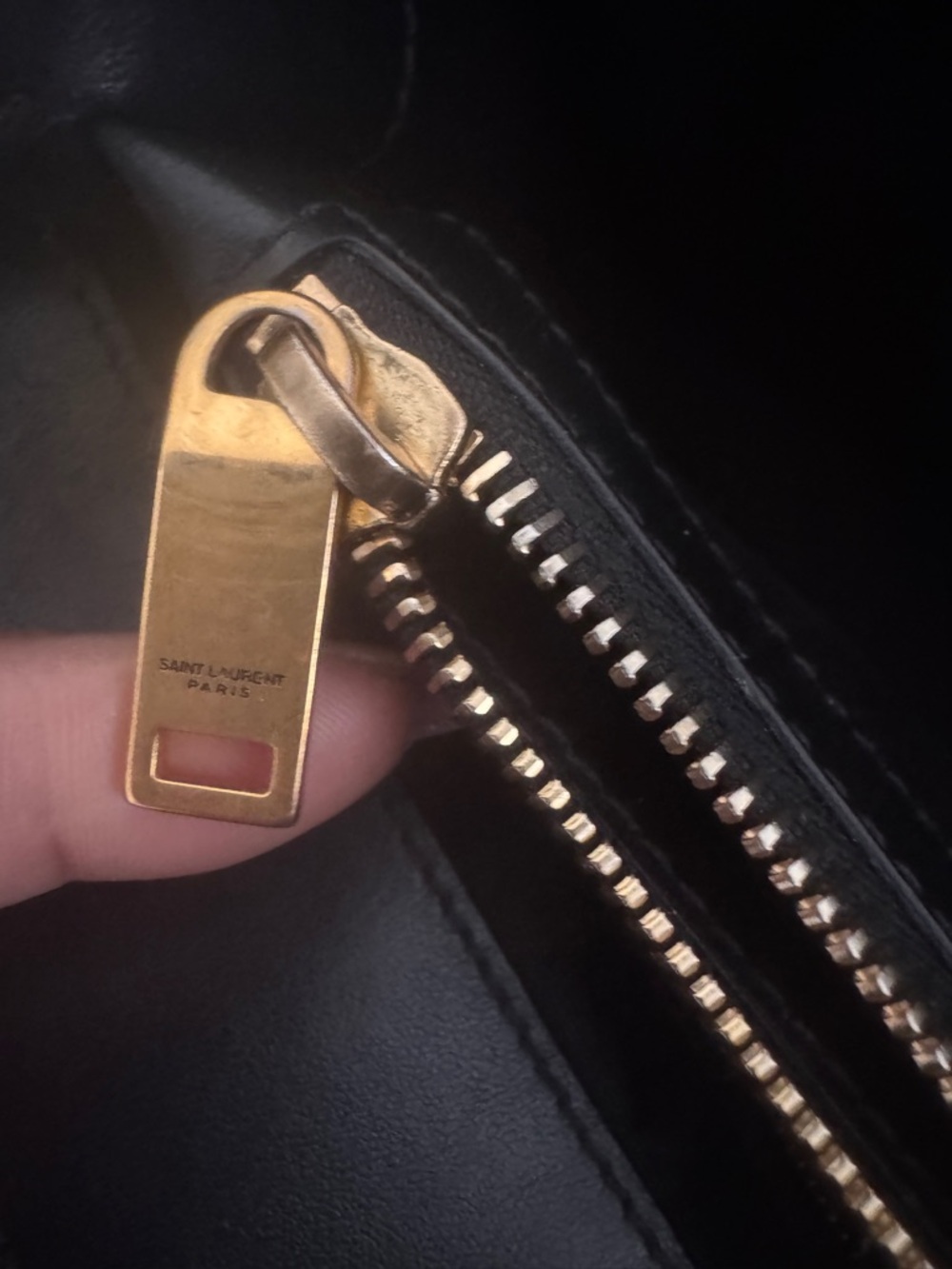 Yves Saint Laurent Black Quilted Leather Shoulder Bag with Gold YSL - Picture 8 of 10